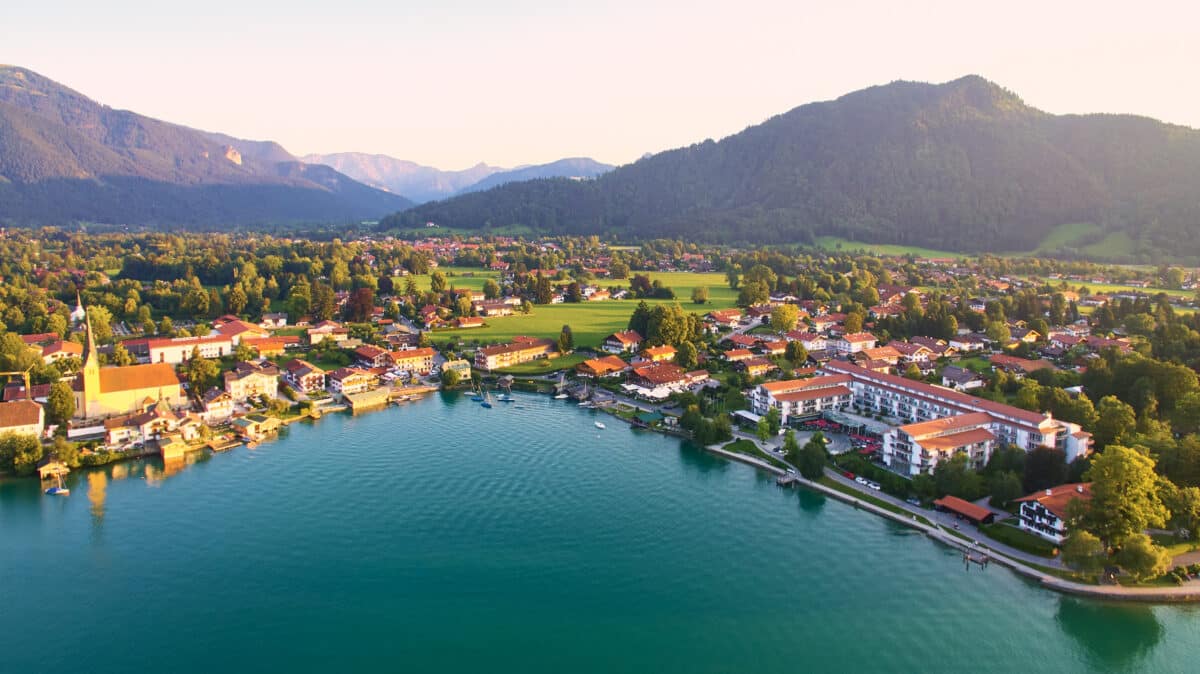 Außenansicht Athoff Seehotel Überfahrt